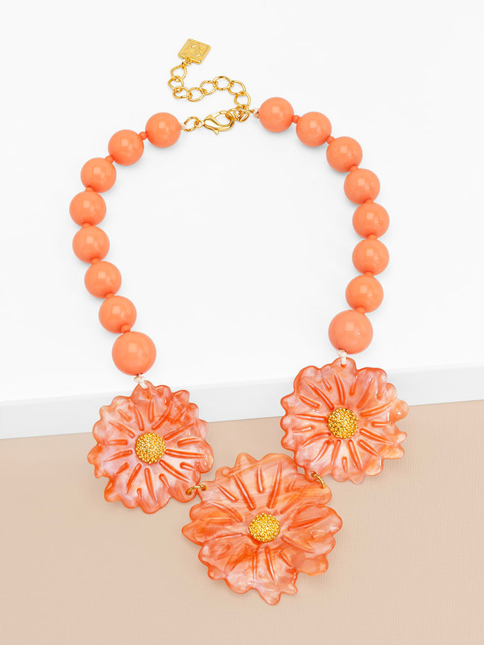 Daisy Short Necklace