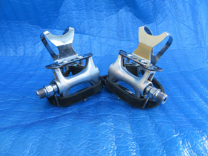 MKS Custom Nuevo NJS Pedals , MKS NJS S-size Steel Clips and MKS Fit-alfa NJS Toe Straps (25120111)